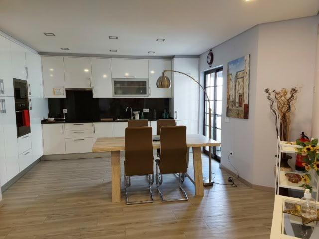 Olhão Girassol - Bright, Modern, Well Located Apartment מראה חיצוני תמונה